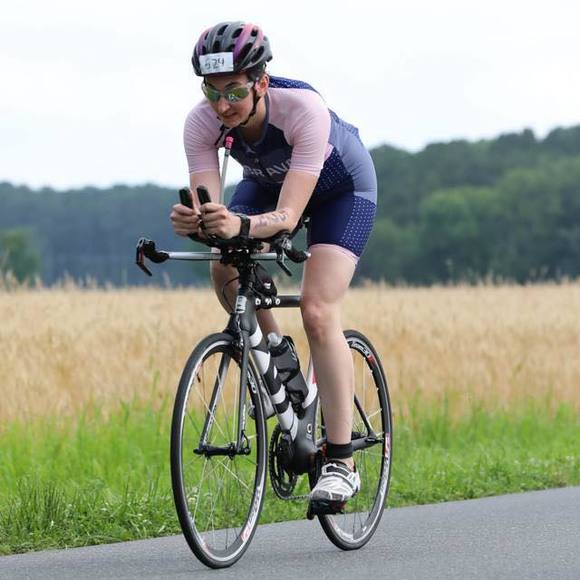 Meet your Posher, Lisa - Picture 1 of 1